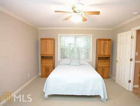 5024 Farmbrook Ln, Gainesville, GA 30507 photo 15