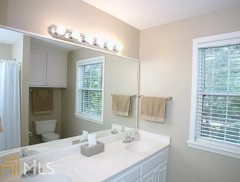 5024 Farmbrook Ln, Gainesville, GA 30507 photo 10