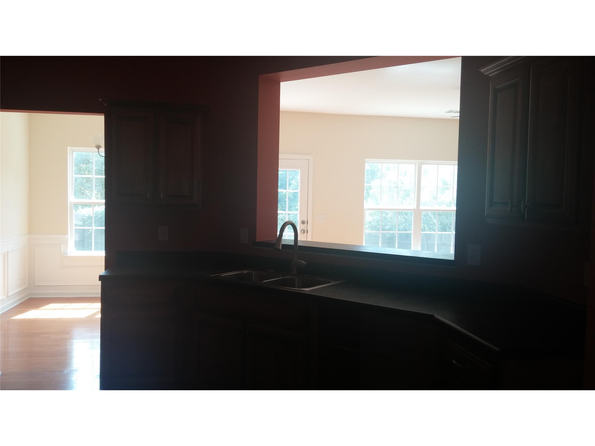 1299 Candler Ct, Morrow, GA 30260 photo 10