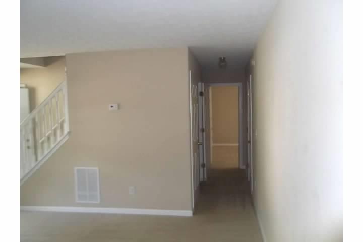 518 Michael Cir, Monroe, GA 30655 photo 5