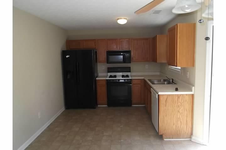 518 Michael Cir, Monroe, GA 30655 photo 6