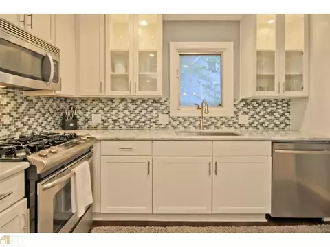 3584 Hildon Cir, Chamblee, GA 30341 photo 8