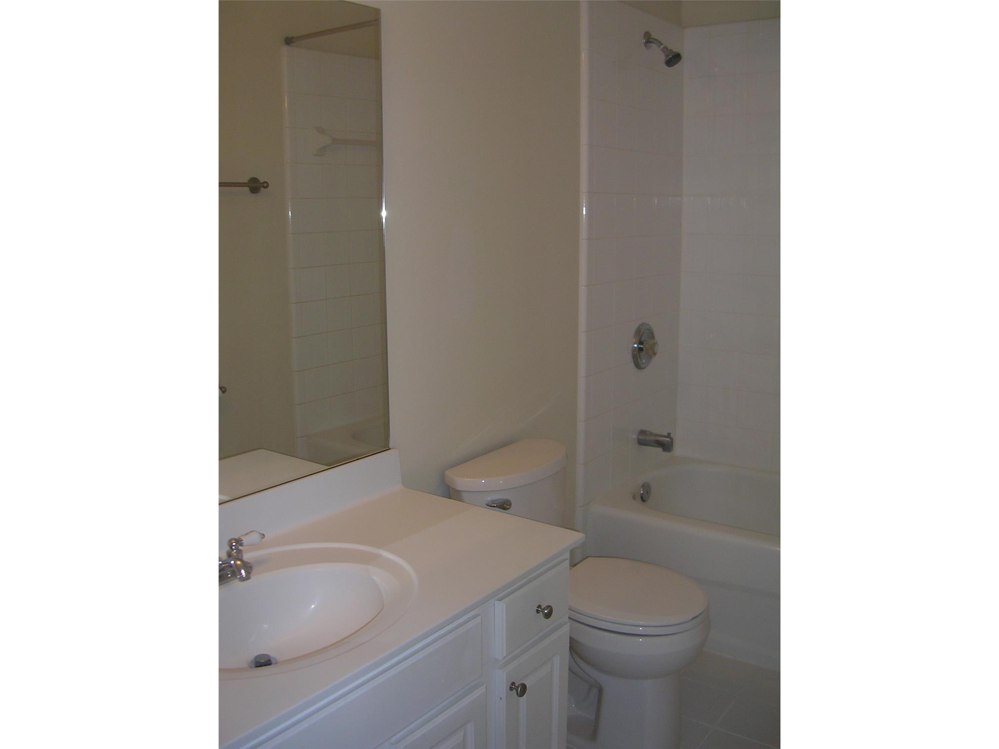 3990 Suwanee Bend Dr, Suwanee, GA 30024 photo 16