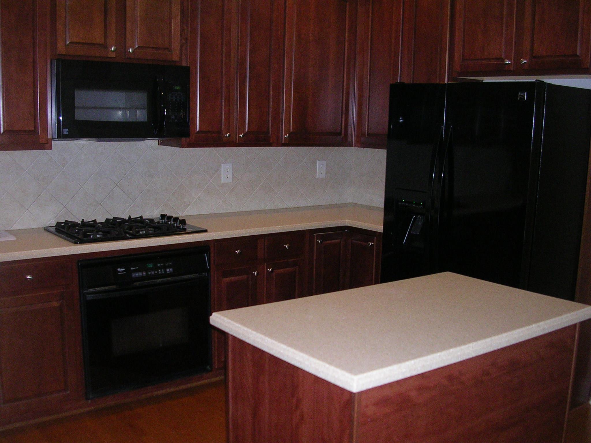 3990 Suwanee Bend Dr, Suwanee, GA 30024 photo 8