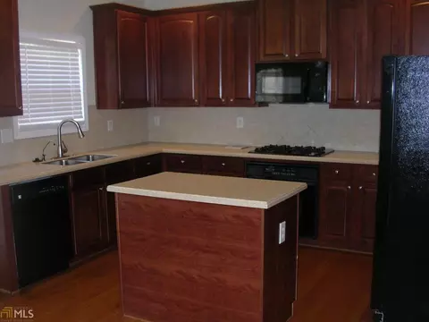 3990 Suwanee Bend Dr, Suwanee, GA 30024 photo 7