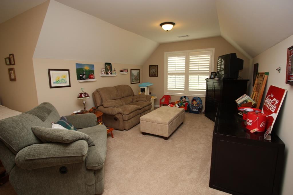 101 Plantation Ct, Lagrange, GA 30240 photo 18