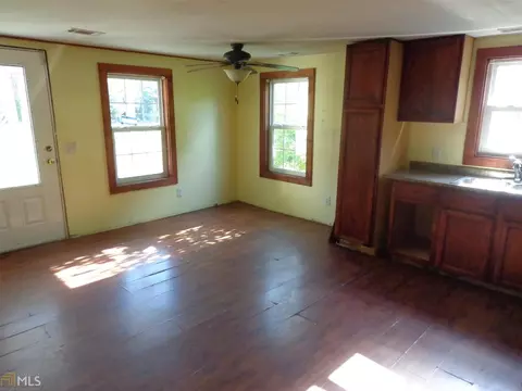 178 W E Smith Rd, Pembroke, GA 31321 photo 3