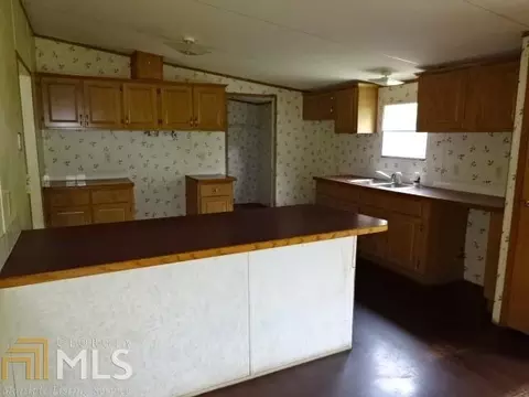 1166 Gratis Rd NW, Monroe, GA 30656 photo 4