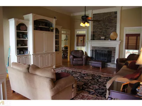 1170 Baxter Ct, Statham, GA 30666 photo 4