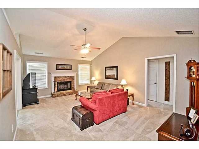 103 Skelton Cir, Bethlehem, GA 30620 photo 11
