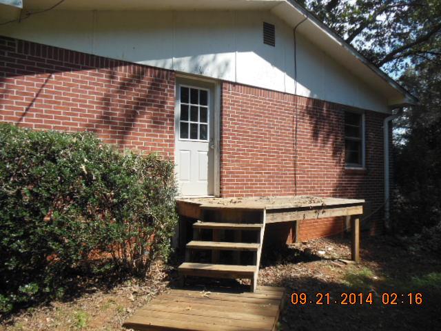 1127 Double Bridge Rd, Winder, GA 30680 photo 2