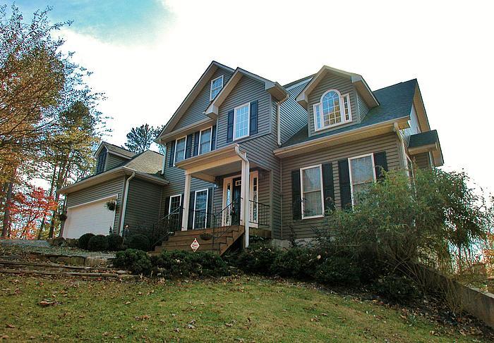 911 Old River Rd, Cornelia, GA 30531 photo 1