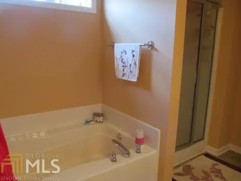 103 Waters Edge Dr, Lagrange, GA 30240 photo 6