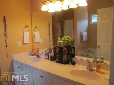 103 Waters Edge Dr, Lagrange, GA 30240 photo 5
