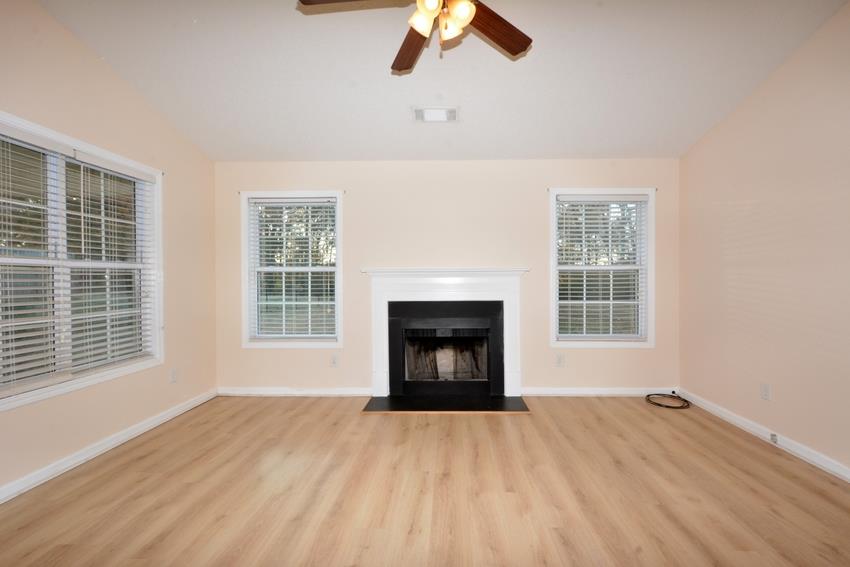 302 Carly Ct, Bethlehem, GA 30620 photo 8