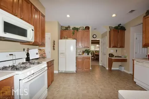 372 Brackin Trce, Grayson, GA 30017 photo 11