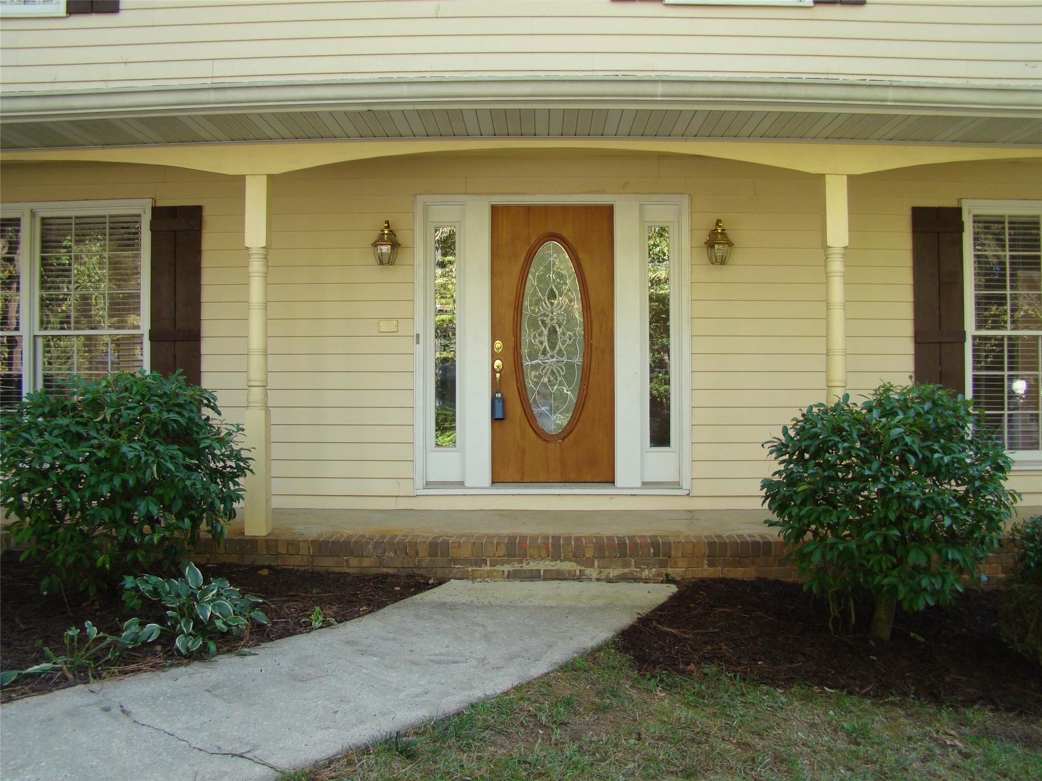 2800 Bluebird Cir, Duluth, GA 30096 photo 2
