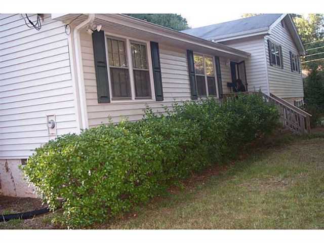 6471 Windsor Dr, Acworth, GA 30102 photo 1