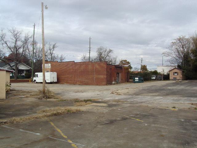 700 Barnesville St, Thomaston, GA 30286 photo 7