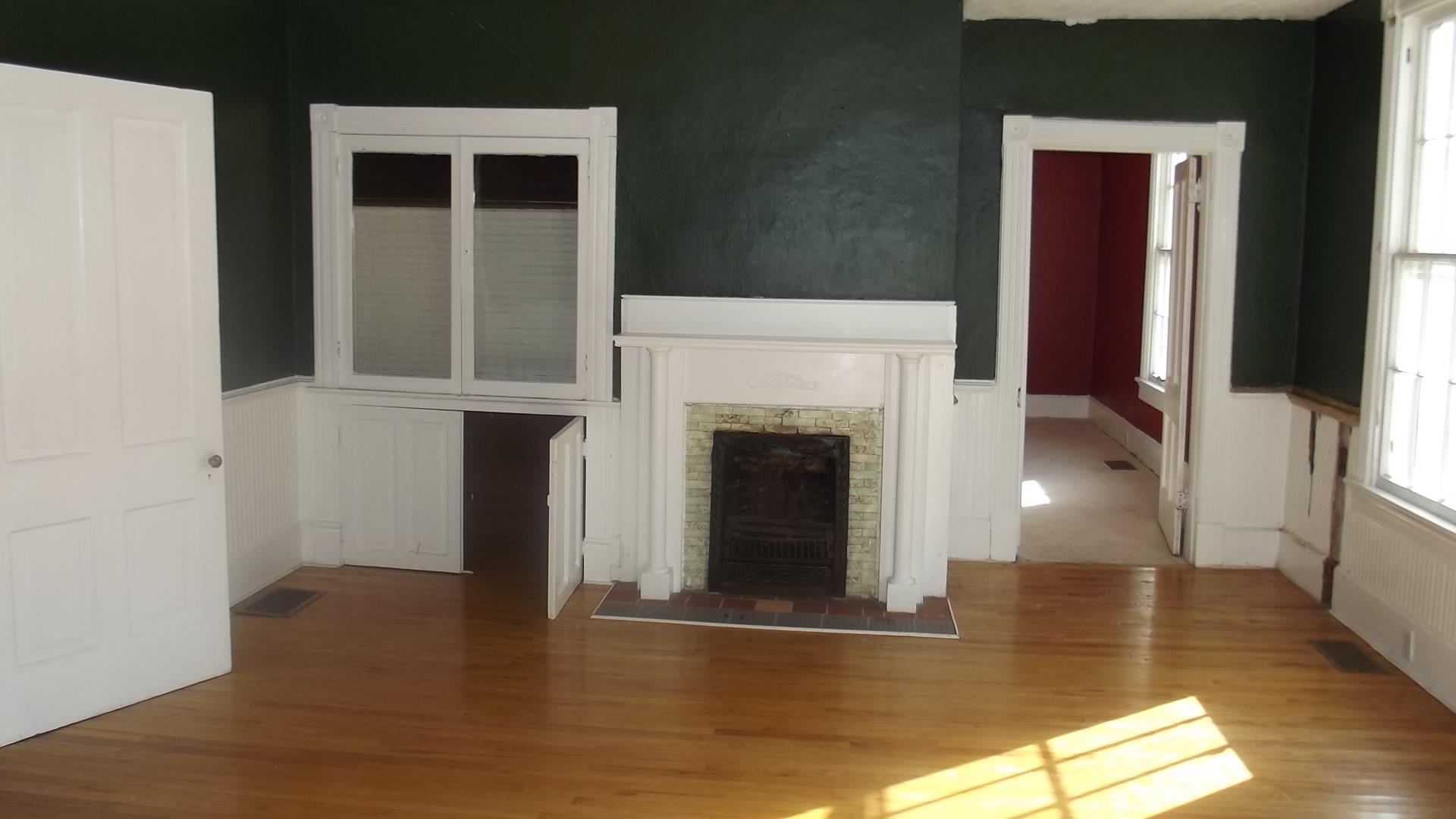 409 Elm St, Barnesville, GA 30204 photo 10