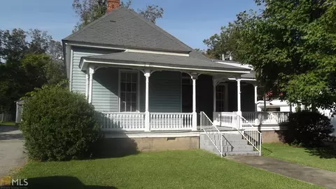 409 Elm St, Barnesville, GA 30204 photo 1
