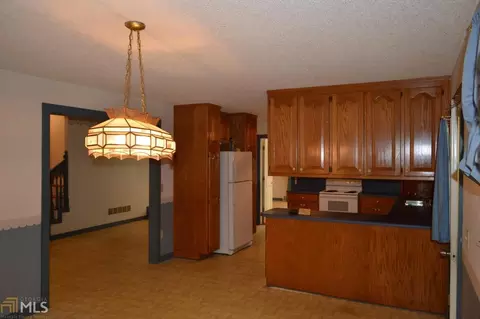 1013 Upper Burris Rd, Canton, GA 30114 photo 7