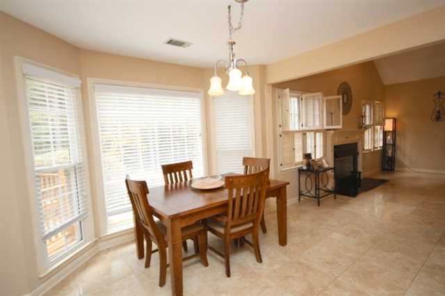 1155 Pebble Bend Dr, Grayson, GA 30017 photo 8