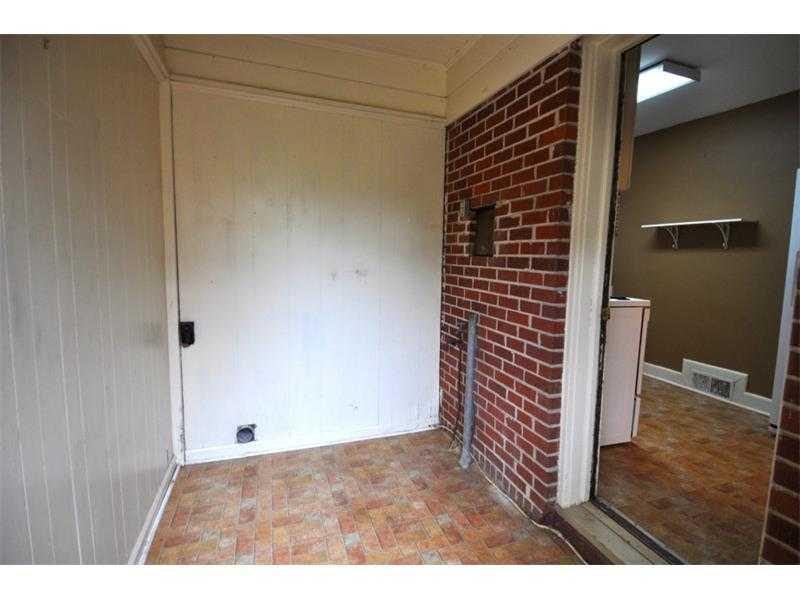 210 Forrest Ave, Gainesville, GA 30501 photo 8