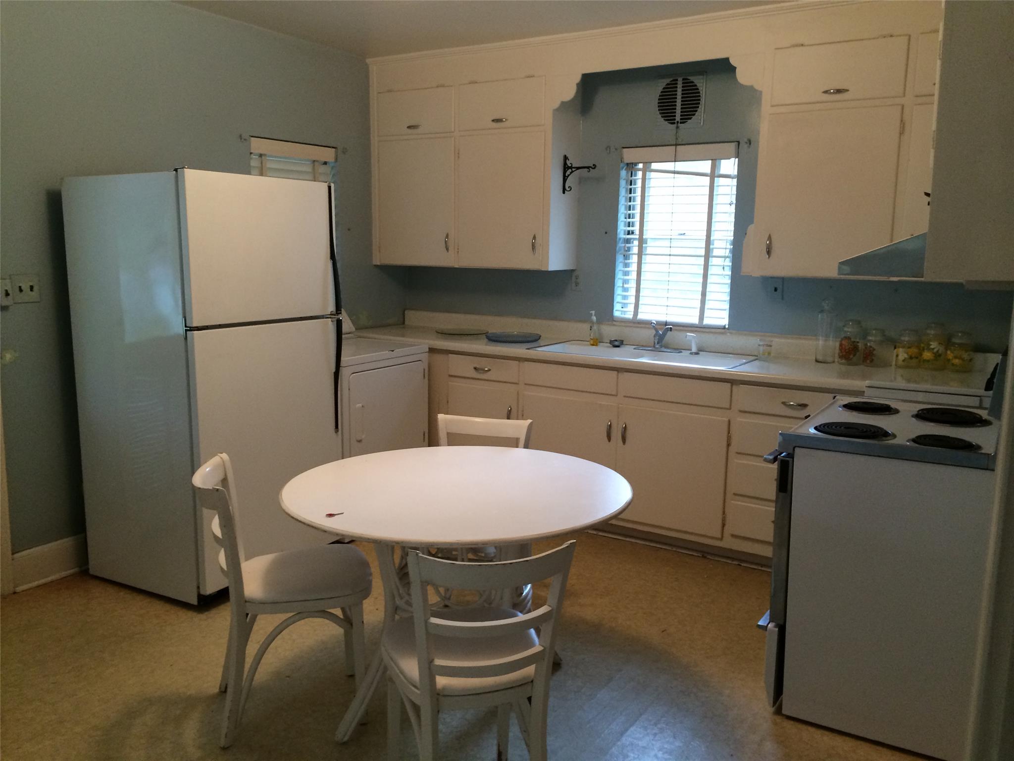 116 Rose St, Cochran, GA 31014 photo 8