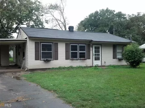 213 Crescent Dr, Warner Robins, GA 31095 photo 1