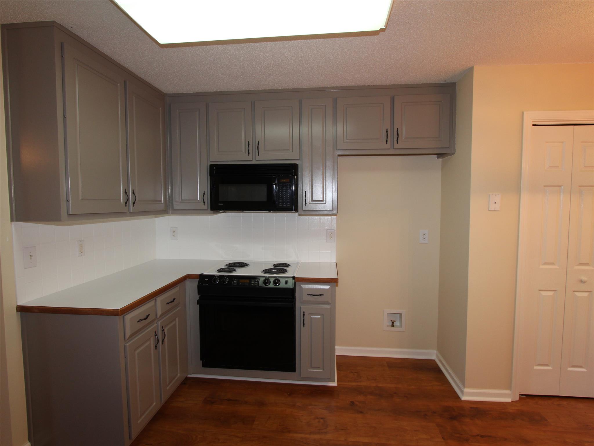 150 Castle Hl, Tyrone, GA 30290 photo 5