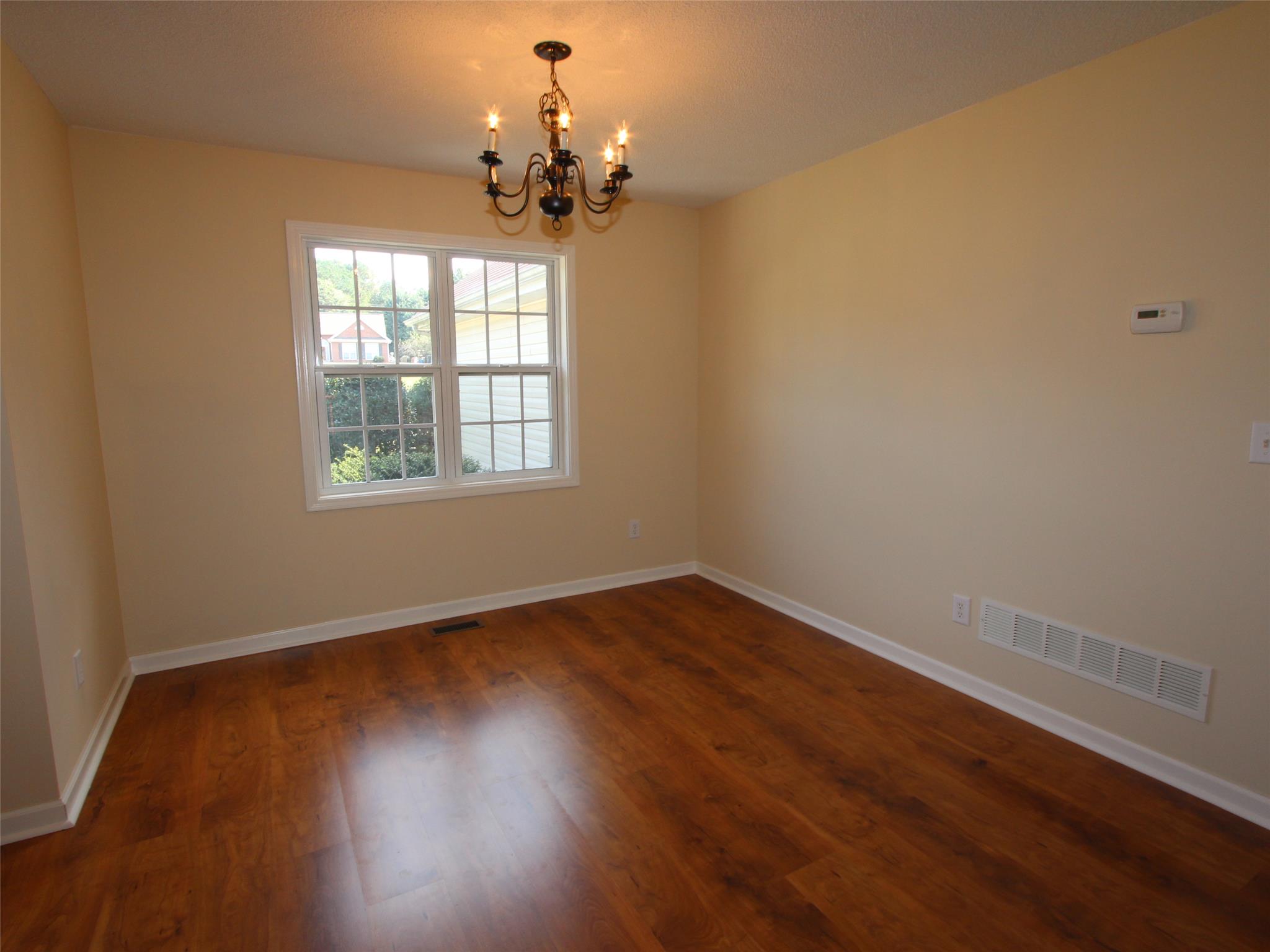 150 Castle Hl, Tyrone, GA 30290 photo 12