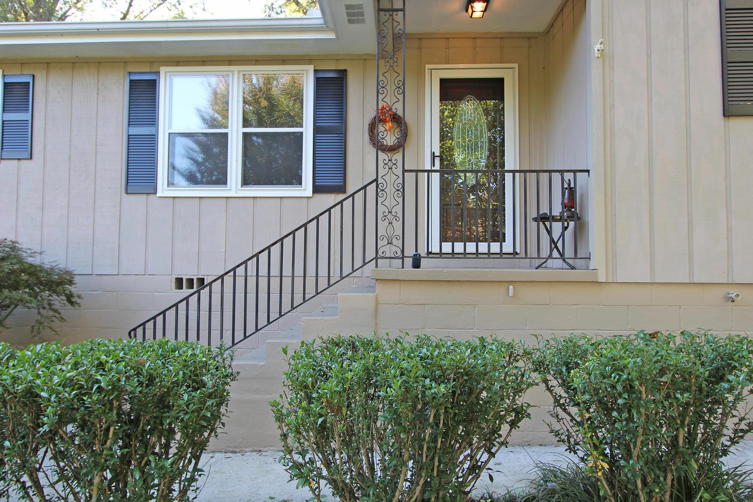 2297 Wallace Dr, Chamblee, GA 30341 photo 2