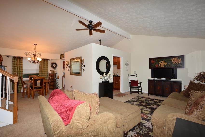 3913 Loring Ln, Duluth, GA 30096 photo 3