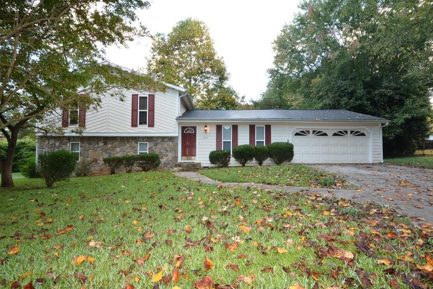 3913 Loring Ln, Duluth, GA 30096 photo 1