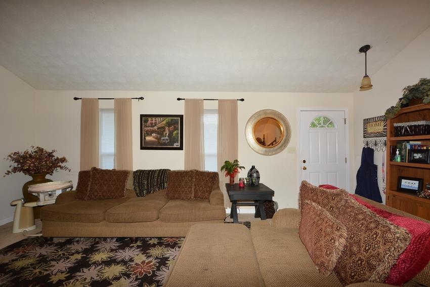 3913 Loring Ln, Duluth, GA 30096 photo 4