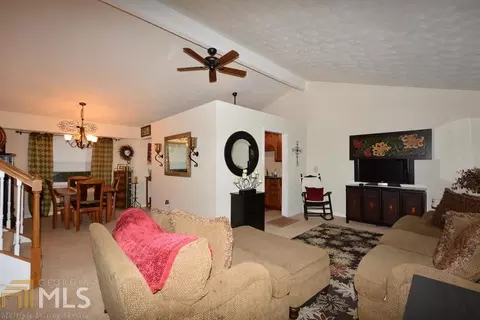 3913 Loring Ln, Duluth, GA 30096 photo 3