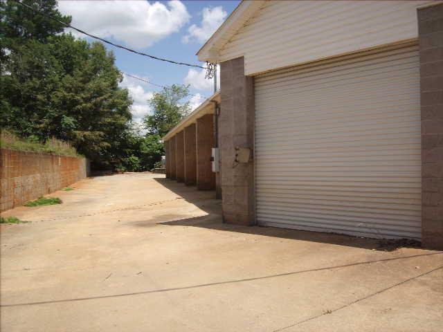 42 Mitchell Ave, Lagrange, GA 30240 photo 6