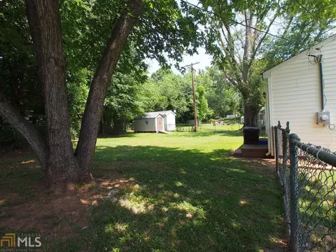 807 Crouch Dr, Pendleton, SC 29670 photo 3