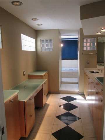545 Elden Dr NE, Atlanta, GA 30342 photo 4