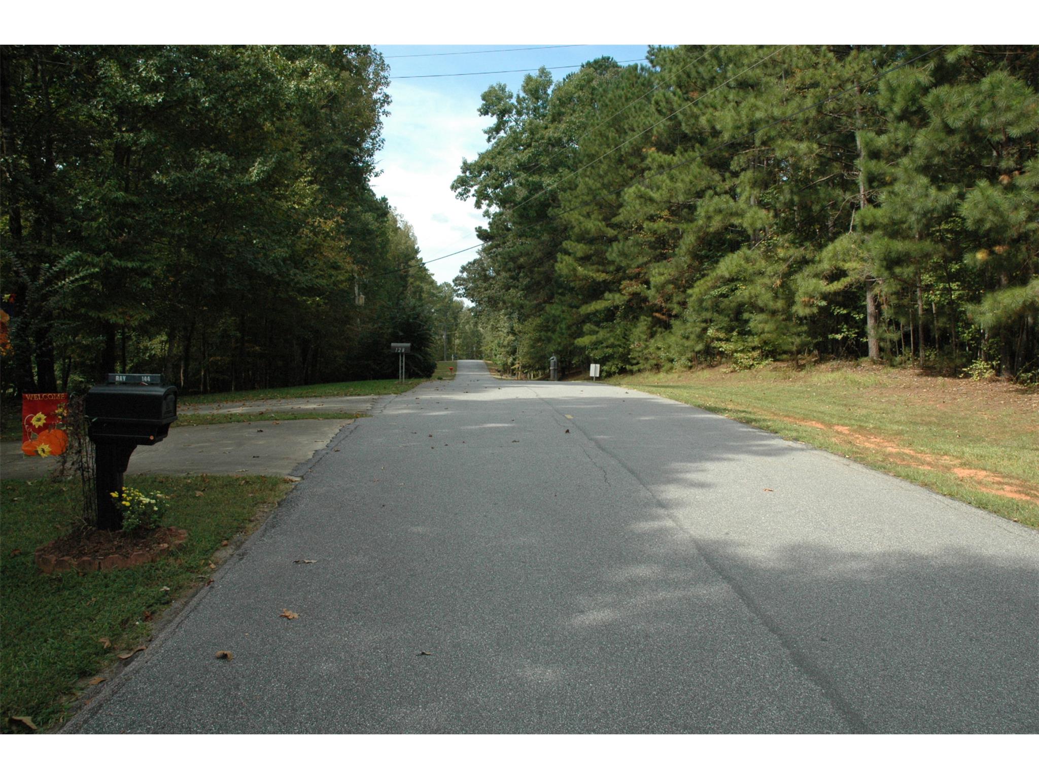 135 S Pine Cove Dr, Lagrange, GA 30240 photo 7