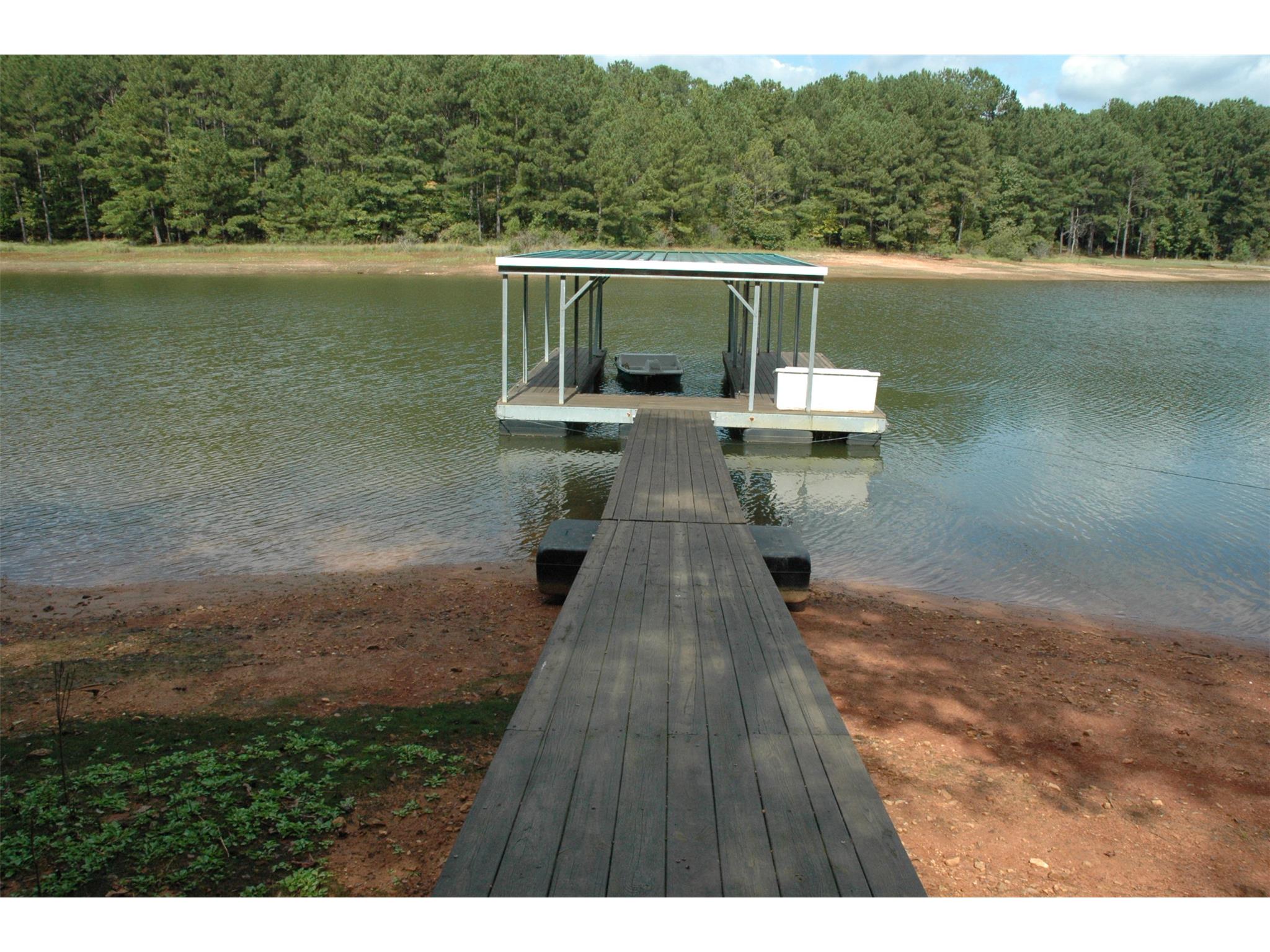 135 S Pine Cove Dr, Lagrange, GA 30240 photo 5