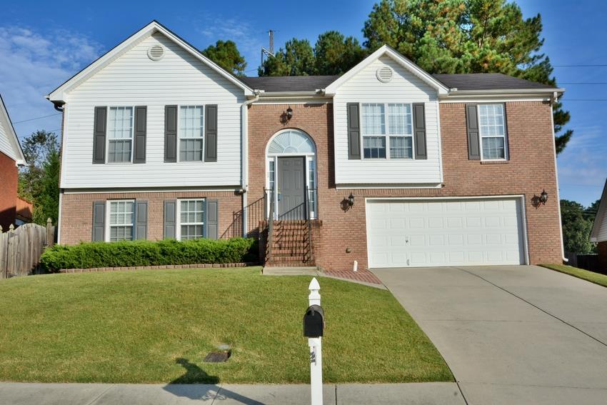 2514 Walking Path Ln, Dacula, GA 30019 photo 1