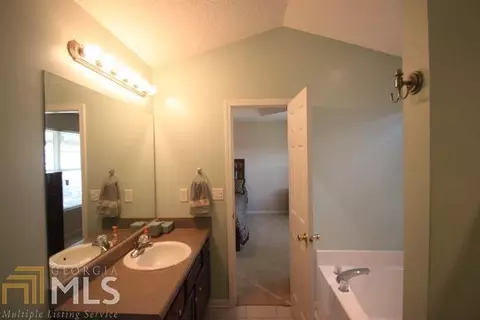 208 Covington Cv, Byron, GA 31008 photo 14