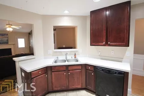 208 Covington Cv, Byron, GA 31008 photo 8