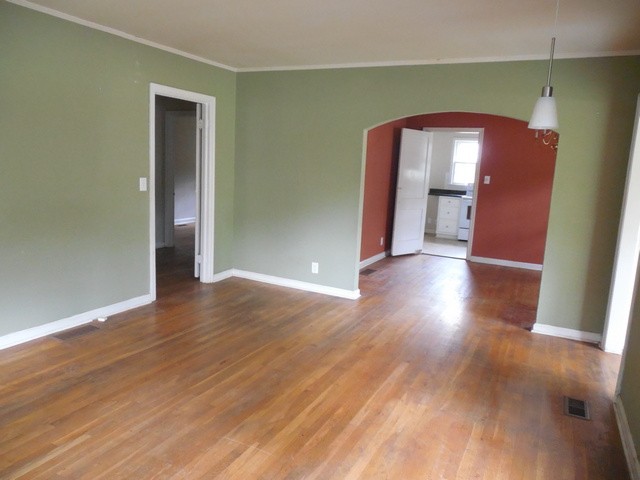 205 Glen Iris Dr, Monroe, GA 30655 photo 4