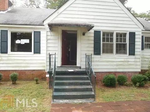 205 Glen Iris Dr, Monroe, GA 30655 photo 2