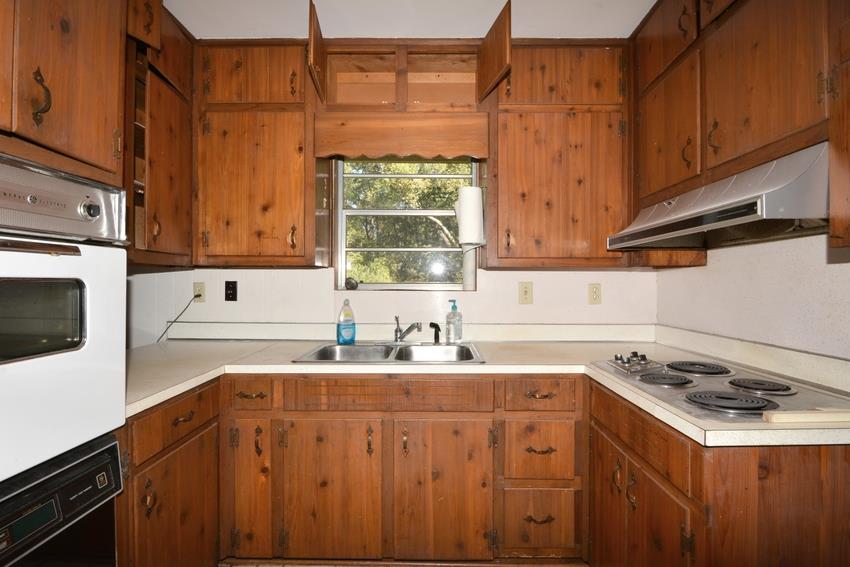 3218 Sharpton Dr, Duluth, GA 30096 photo 9