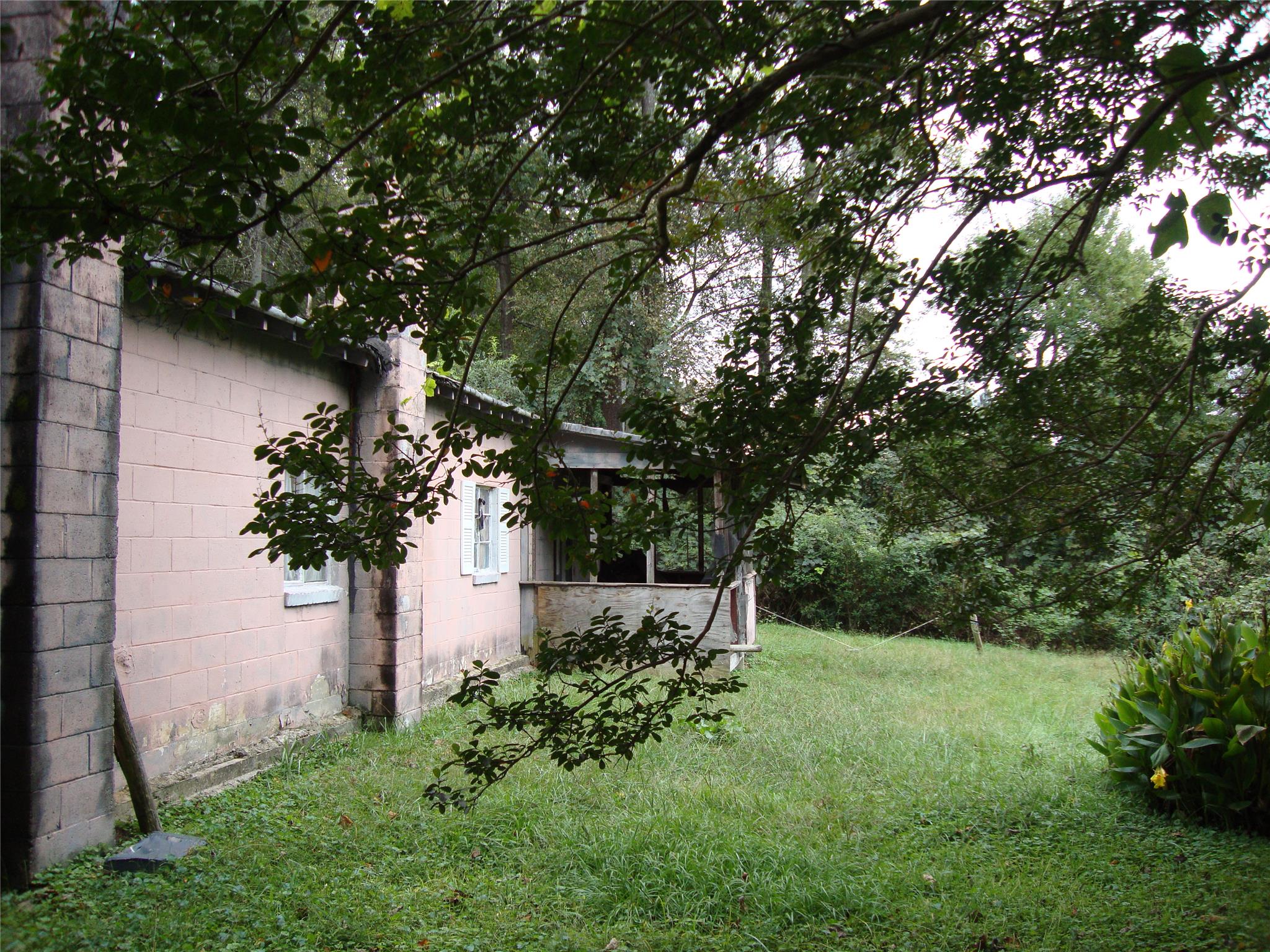 130 Brooks Dr, Fairburn, GA 30213 photo 1