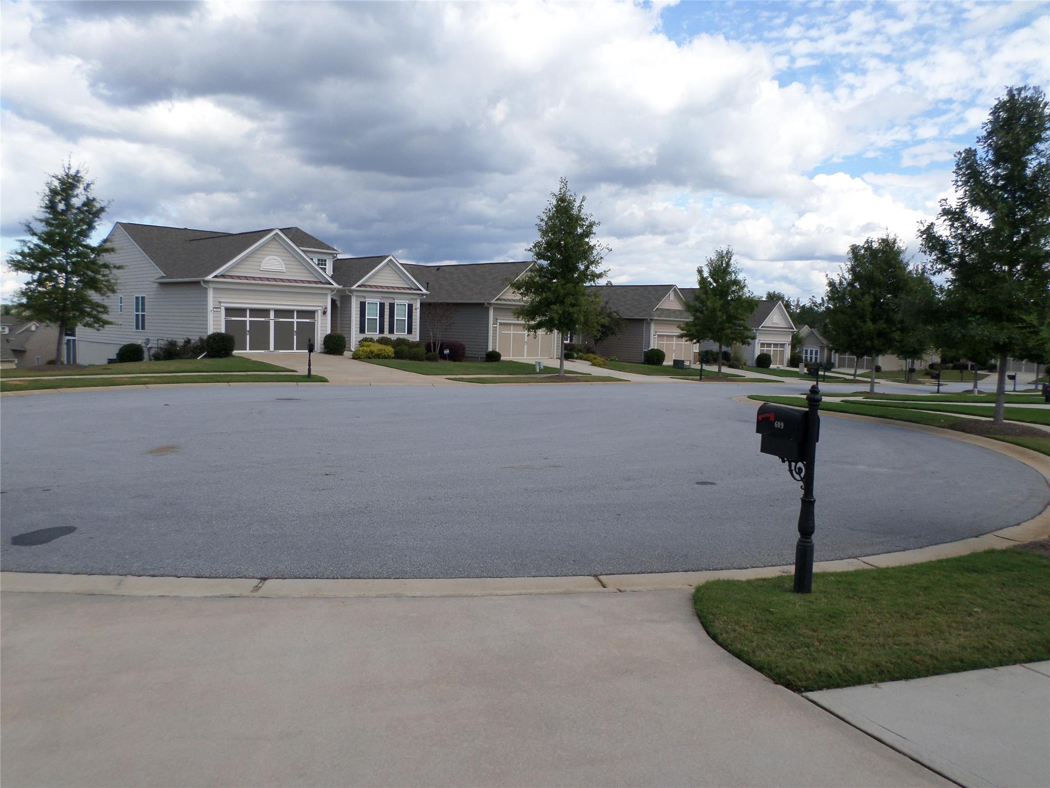 609 Pixie Ct, Griffin, GA 30223 photo 25